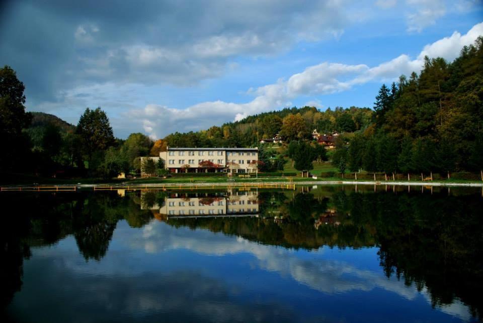 Vlci Dul Bludov Hotel Bludov  Екстериор снимка