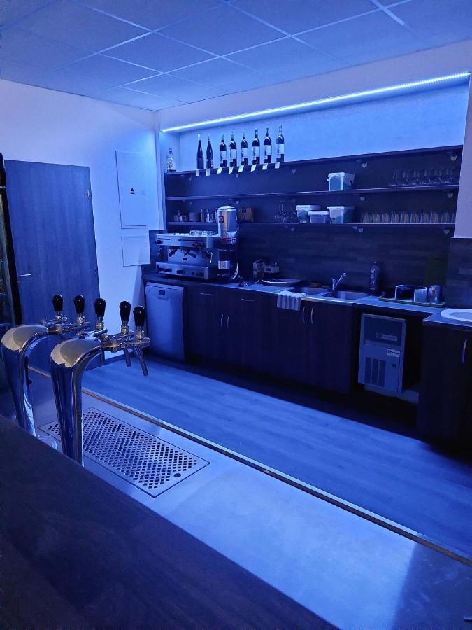 Vlci Dul Bludov Hotel Bludov  Екстериор снимка
